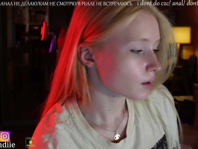 Transliacijos ekrano nuotraukos Bestblondie