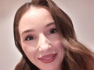 Erotinis vaizdo pokalbis BiaBlondex