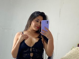 Erotinis vaizdo pokalbis BiancaDorado