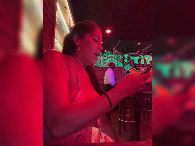 Transliacijos ekrano nuotraukos BigBoootyBK