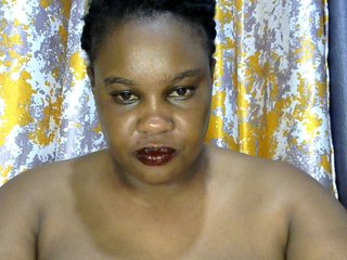 Erotinis vaizdo pokalbis Bigbumboobs