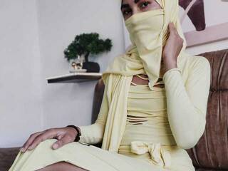 Erotinis vaizdo pokalbis bilal-ahmad