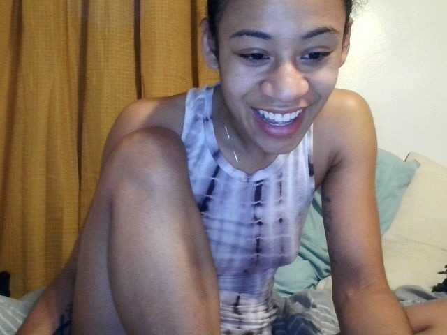 Transliacijos ekrano nuotraukos bitemejoy