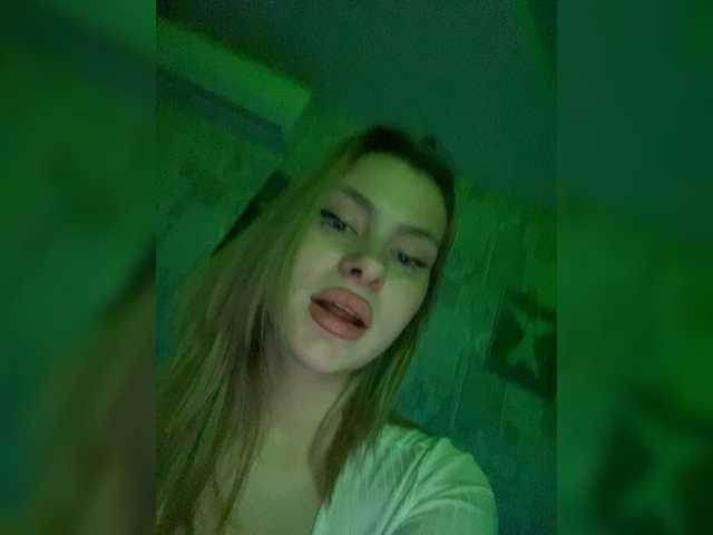 Transliacijos ekrano nuotraukos Blackbunni