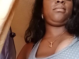 Nuotraukos Blackhottie- welcome show squirt 150 tips lovense ass