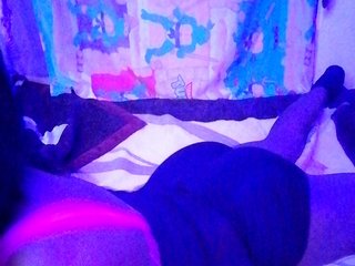 Erotinis vaizdo pokalbis Blackishbeauty