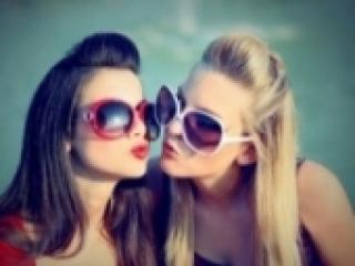 Erotinis vaizdo pokalbis blackkwhite