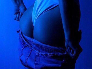 Erotinis vaizdo pokalbis BlackPeach