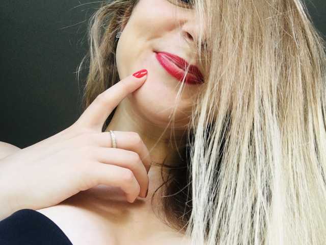 Profilio nuotrauka blonde-kisses