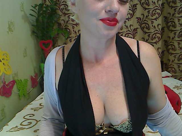 Transliacijos ekrano nuotraukos BlondySquirt