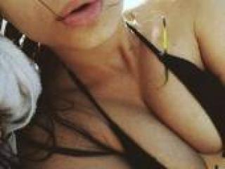 Erotinis vaizdo pokalbis bloodliza