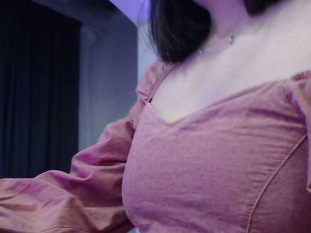 Nuotraukos bmwlovee Hello. Welcome to my room my dear. i'm kim and i'm new here#new #nonude #tits #asian