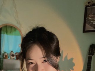 Erotinis vaizdo pokalbis Bonbonnn