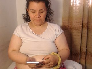 Erotinis vaizdo pokalbis agathamiller