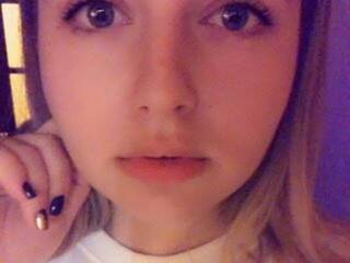 Erotinis vaizdo pokalbis BonnieWow