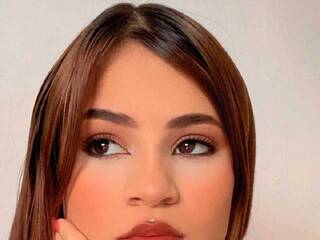 Erotinis vaizdo pokalbis BRANDI-LOVEN