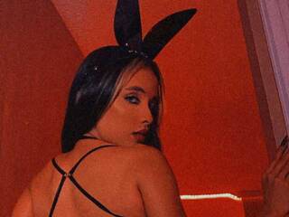 Erotinis vaizdo pokalbis Brattyyaz