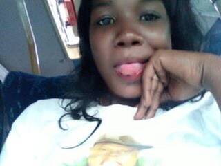 Erotinis vaizdo pokalbis BrendaFells