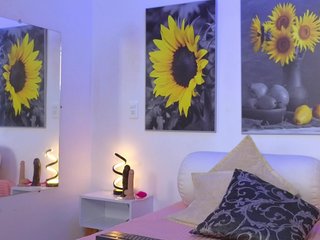 Erotinis vaizdo pokalbis Briana-giil