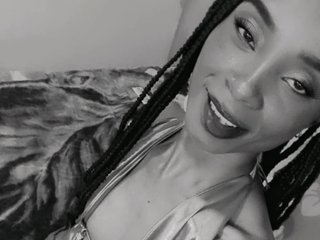 Erotinis vaizdo pokalbis brianitahunterr