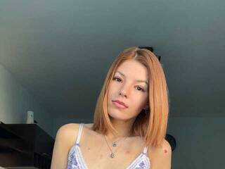 Erotinis vaizdo pokalbis BriannaBook