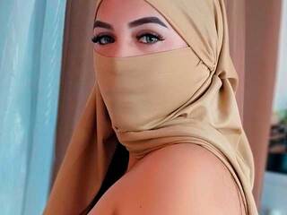 Erotinis vaizdo pokalbis BriannaRouse