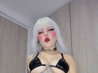 Erotinis vaizdo pokalbis Brianoir