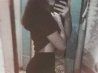 Erotinis vaizdo pokalbis Bridefaceless