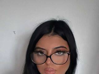 Erotinis vaizdo pokalbis BridgitteBia