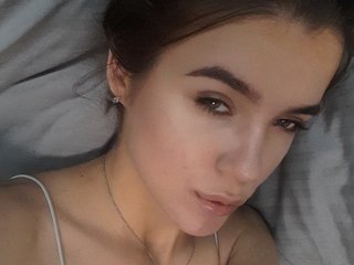 Erotinis vaizdo pokalbis BrindaBrager