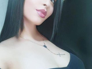 Erotinis vaizdo pokalbis Brinna1