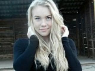 Erotinis vaizdo pokalbis briottakell