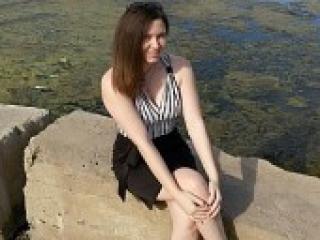 Erotinis vaizdo pokalbis brisanna