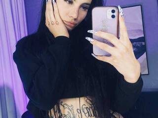 Erotinis vaizdo pokalbis BritniSquirts