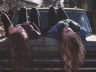 Erotinis vaizdo pokalbis BrownSugarBFFs