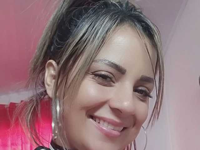 Profilio nuotrauka Brunette69