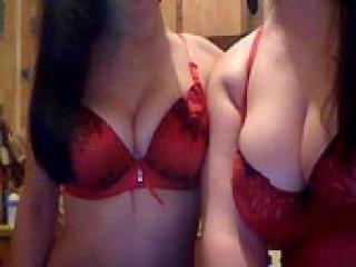 Erotinis vaizdo pokalbis brynetki