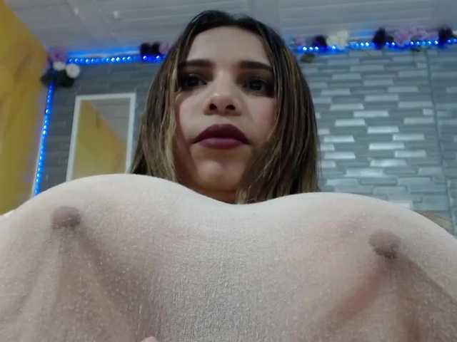 Nuotraukos bubbisroberts my hard and long nipples, the best