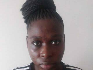 Erotinis vaizdo pokalbis Bubbly254