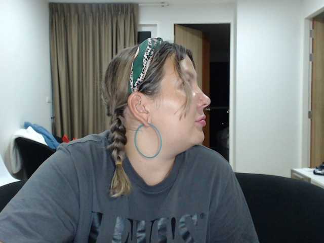 Transliacijos ekrano nuotraukos BugaGirls