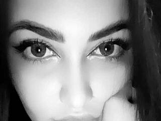 Erotinis vaizdo pokalbis your_bunny