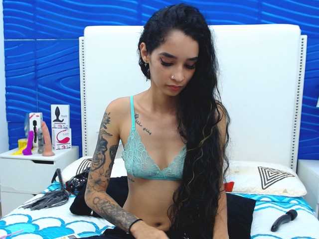 Nuotraukos BunnyCox Take my bra off 32 tks/ Twerking 36 tks/ Doggy view 69tks/ I will ride my toys at goal♥ #tattoo #petite #smallboobs #squirt #cum [399 tokens remaining]