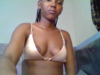 Erotinis vaizdo pokalbis Bunnydiva-