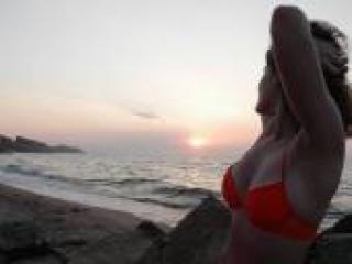 Erotinis vaizdo pokalbis burgundyfox