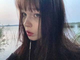 Erotinis vaizdo pokalbis Burning-Polarity