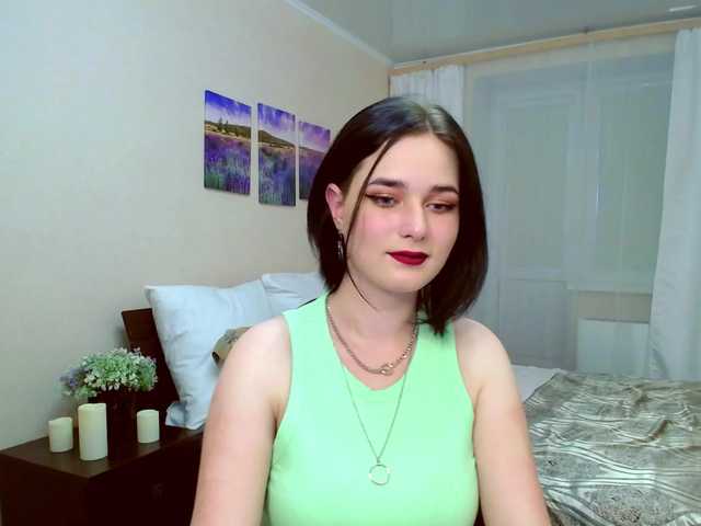 Nuotraukos BurningHearte Hello guys! i m new here and happy to start be online on Bonga! Welcome to my room! i d like to see ou in Pvt and Grp shows! Enjoy))