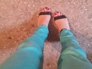 Erotinis vaizdo pokalbis butonchik