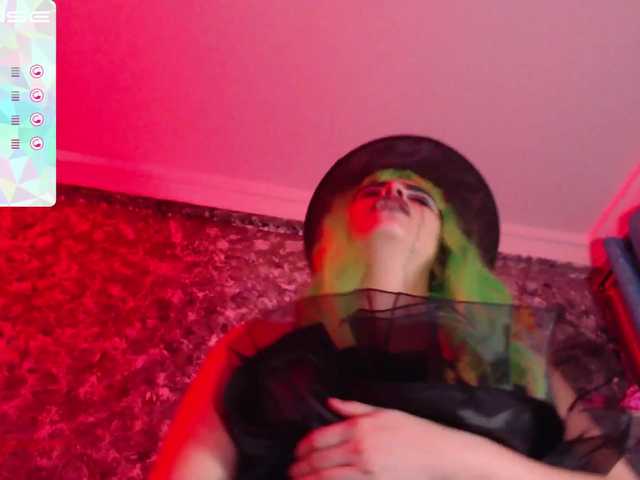 Transliacijos ekrano nuotraukos caitlin-gomez