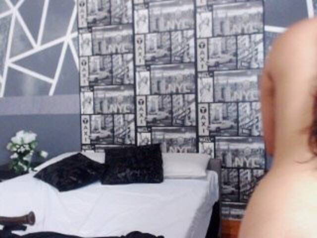 Transliacijos ekrano nuotraukos CAMILA418