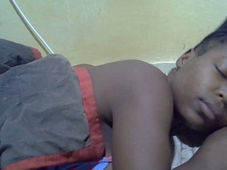 Erotinis vaizdo pokalbis camilla-sweet